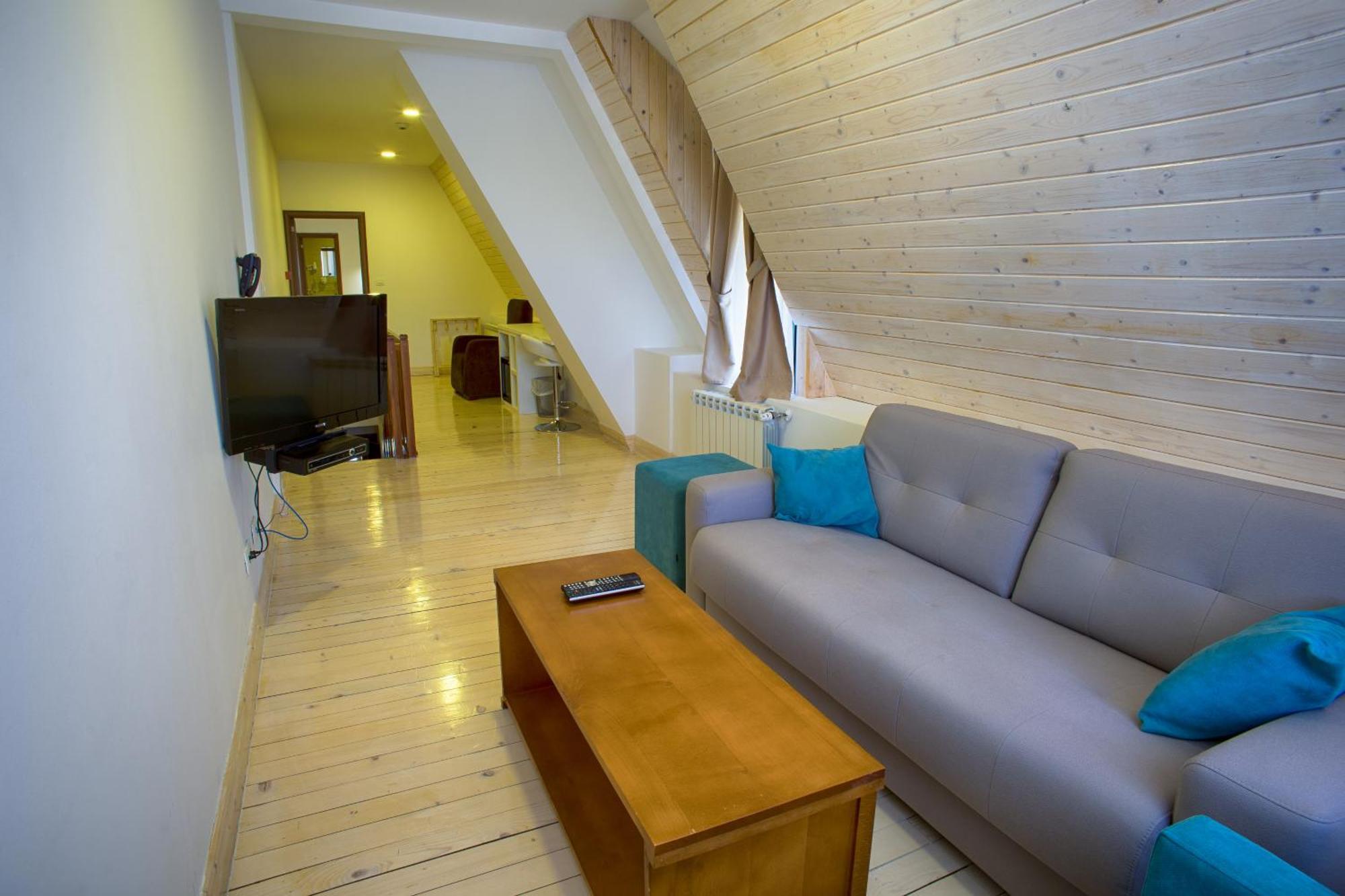 Hotel Polar Star ชาเบลียค ภายนอก รูปภาพ