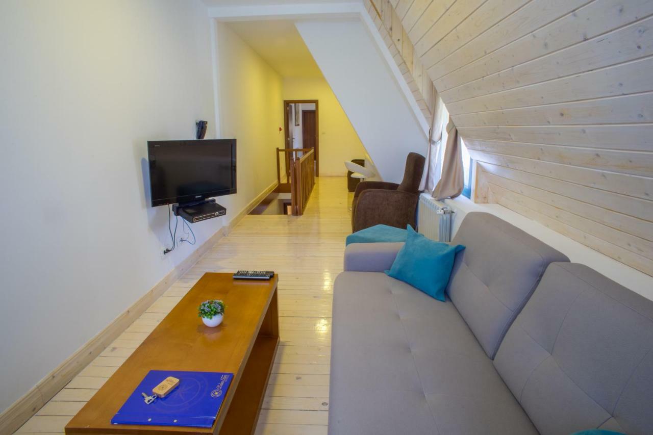 Hotel Polar Star ชาเบลียค ภายนอก รูปภาพ